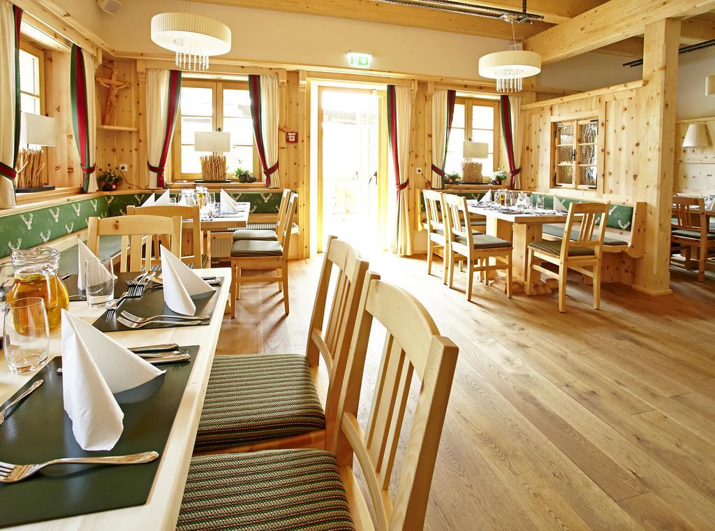 Bergdorf Riesner Hotel Donnersbachwald Buitenkant foto